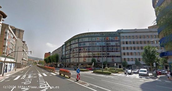  Oficinas en el centro de Bilbao, Vizcaya. 