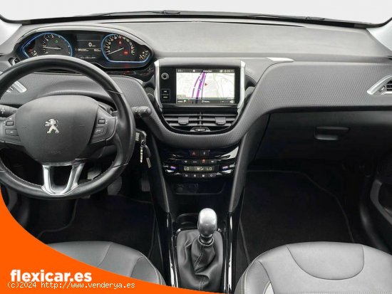 Peugeot 2008 Allure 1.2 PureTech 96KW (130CV) S&S - Asturias