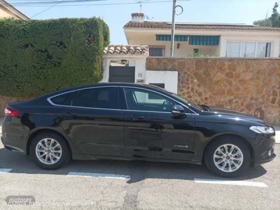  Ford Mondeo hibryd de 2019 con 57.000 Km por 23.500 EUR. en Valencia 