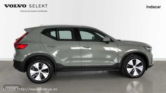 Volvo XC40 XC40 Core, T2 automatico, Gasolina de 2023 con 26.770 Km por 35.600 EUR. en Almeria