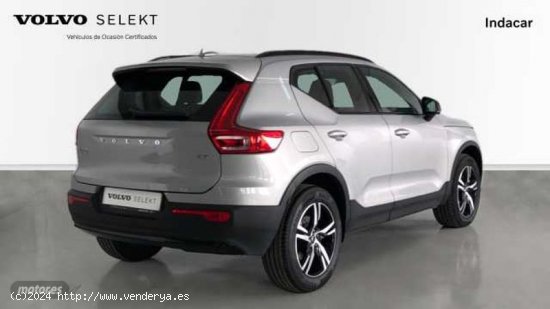 Volvo XC40 XC40 Plus, B3 mild hybrid, Gasolina, Dark de 2023 con 22.611 Km por 37.900 EUR. en Almeri