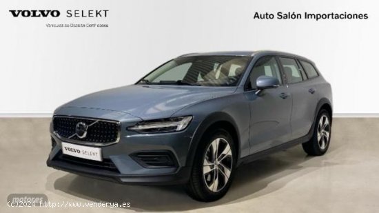 Volvo V 60 V60 Cross Country Core, B4 (diesel) AWD, Diesel de 2023 con 5 Km por 48.900 EUR. en Astur