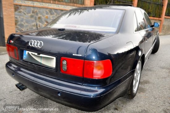 Audi A8 4.2 v8 QUATTRO PIEL BEIGE-XENON-NAVI-TECHO SOLAR de 1997 con 167.000 Km por 9.300 EUR. en Gr