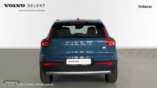 Volvo XC40 XC40 Recharge Core, T4 plug-in hybrid, Electrico/Gasolina, Bright de 2023 con 340 Km por 