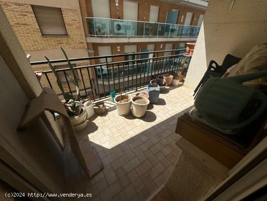 PISO DE 4 HABITACIONES EN LA PLAYA DE cALAFELL - TARRAGONA