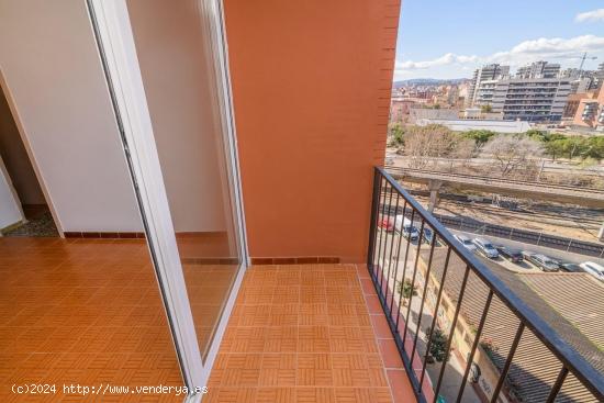 Piso en venta en la calle Jansana - BARCELONA