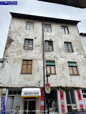 EDIFICIO PARA REFORMAR EN EL CENTRO DE TORENO. - LEON