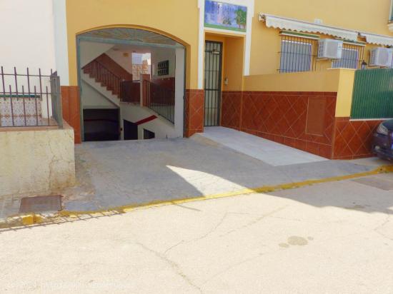 ¡¡PLAZA DE GARAJE CERCA DE LA PLAYA DE REGLA Y DEL CENTRO!! - CADIZ