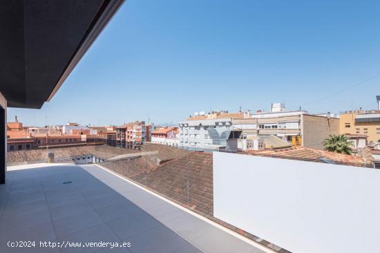 Ático-dúplex de Obra Nueva en el centro de la ciudad - MURCIA