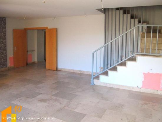 Vivienda unifamiliar en Quintanilla Vivar a 9Km de Burgos. - BURGOS