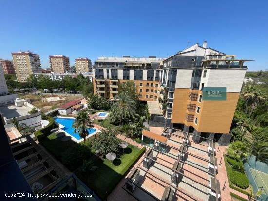 Venta de Piso en Urbanización Palmera Parque, Sevilla - Zona Bami-Palmera - SEVILLA