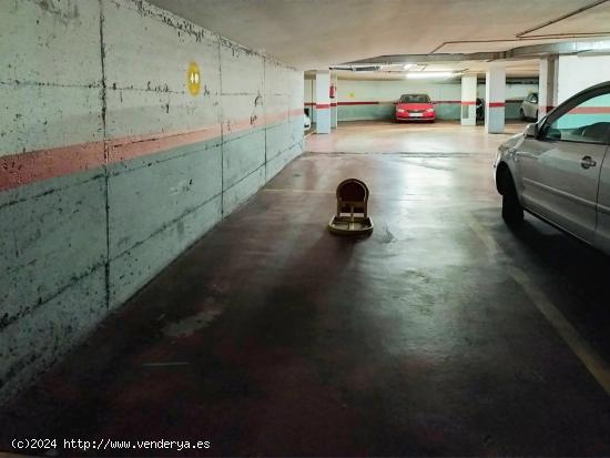 Plaza de parking doble - TARRAGONA