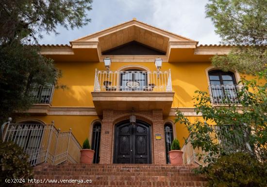 VILLA DE LUJO EN CIUDAD QUESADA - ALICANTE