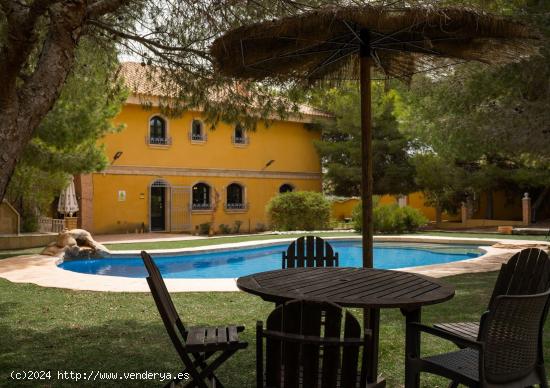 VILLA DE LUJO EN CIUDAD QUESADA - ALICANTE