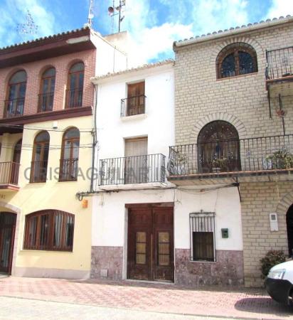 VIVIENDA PARA REFORMAR EN LOSA DEL OBISPO - VALENCIA