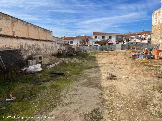 PARCELA URBANA CÉNTRICA EN MOLLINA DE 210M2 - MALAGA