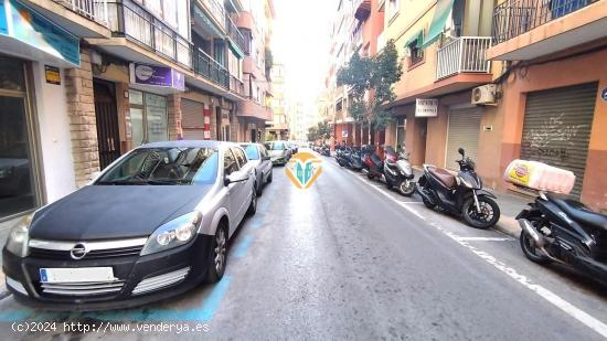 DOS PLAZAS DE GARAJE INDIVISIBLES EN PLENO CENTRO DE BENIDORM!! - ALICANTE