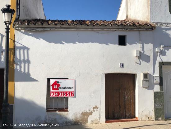 CASABANCO VENDE CASA A REFORMAR EN BIENVENIDA - BADAJOZ