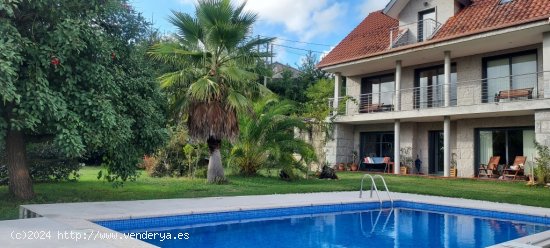 Casa-Chalet de Obra Nueva en Venta en Amorin Pontevedra