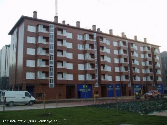  Local comercial en Venta en Vitoria SALBURUA Álava 