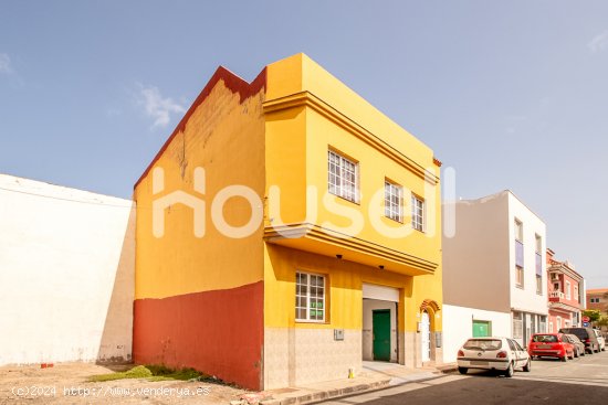 Casa en venta de 276 m² Calle Bejeque, 35119 Santa Lucía de Tirajana (Las Palmas)