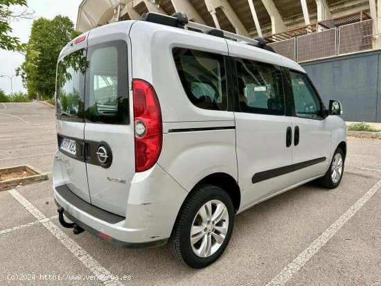 Opel Combo 1.3 CDTI EXPRESSION - 