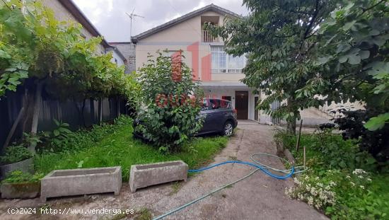 CASA CON JARDÍN Y GARAJE EN LA DERRASA. - ORENSE