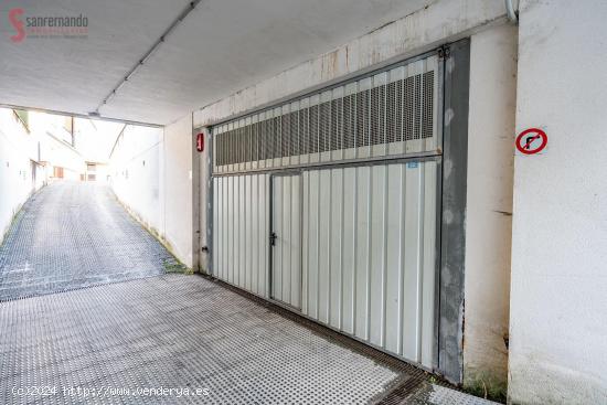 Se venden plazas de garaje con trastero en Barreda - CANTABRIA