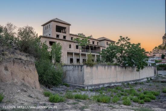 EDIFICIO TURÍSTICO EN CONSTRUCCIÓN PARA ALOJAMIENTO RURAL - GRANADA