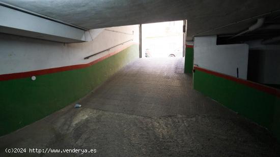 Plaza de garaje económica para coche pequeño - ALICANTE