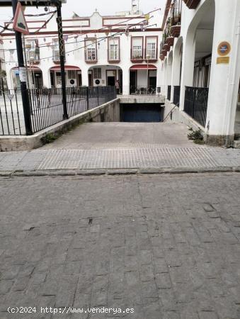 PLAZA DE GARAJE EN EL CENTRO - CADIZ