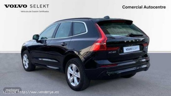 Volvo XC 60 2.0 B4 D CORE AUTO 197 5P de 2023 con 30.624 Km por 44.900 EUR. en Barcelona