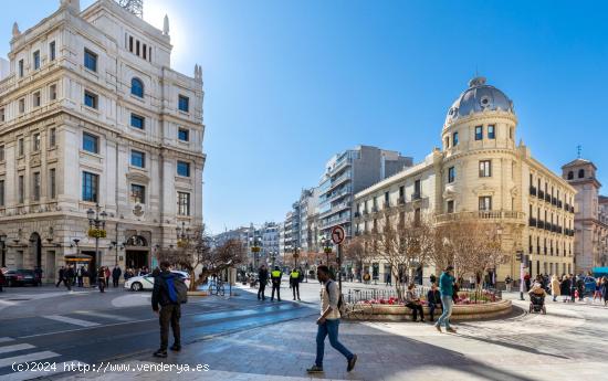 En venta dos oficinas en Calle Angel Ganivet - GRANADA