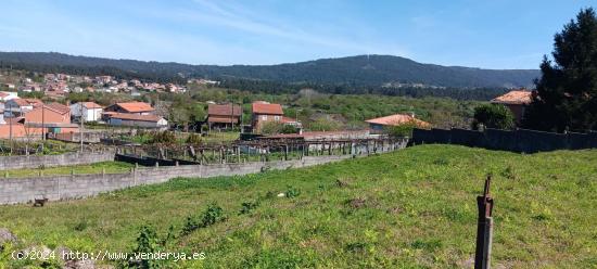 VENTA DE TERRENO EDIFICABLE - PONTEVEDRA