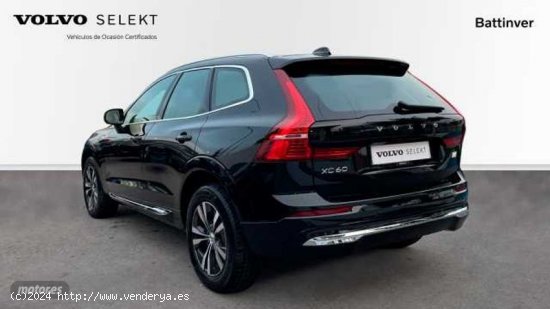 Volvo XC 60 2.0 T6 RECHARGE CORE AUTO 4WD 350 5P de 2023 con 15.651 Km por 50.900 EUR. en Madrid