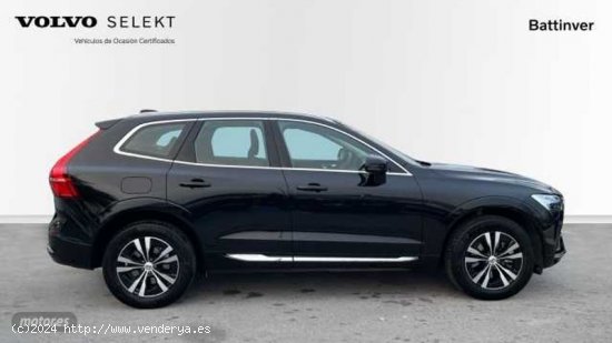 Volvo XC 60 2.0 T6 RECHARGE CORE AUTO 4WD 350 5P de 2023 con 15.651 Km por 50.900 EUR. en Madrid