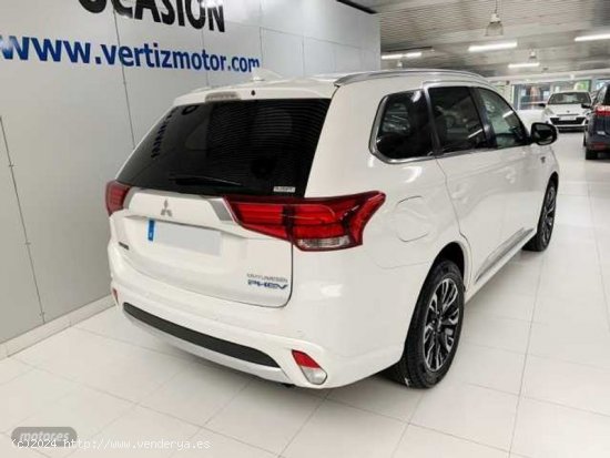 Mitsubishi Outlander PHEV Kaiteki 4WD Kaiteki de 2018 con 37.000 Km por 27.700 EUR. en Guipuzcoa