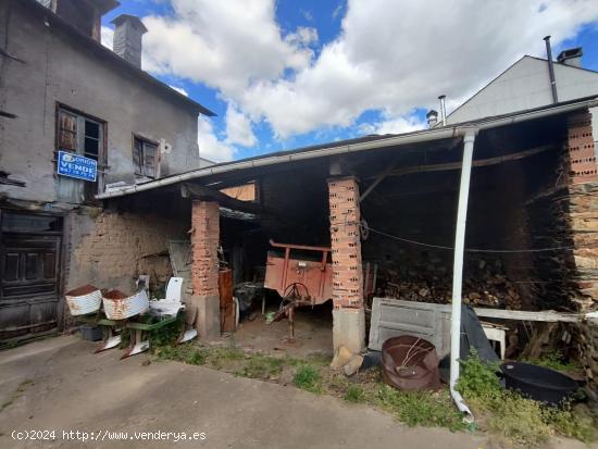 SE VENDE TERRENO URBANO EN EL CENTRO DE QUILOS - LEON