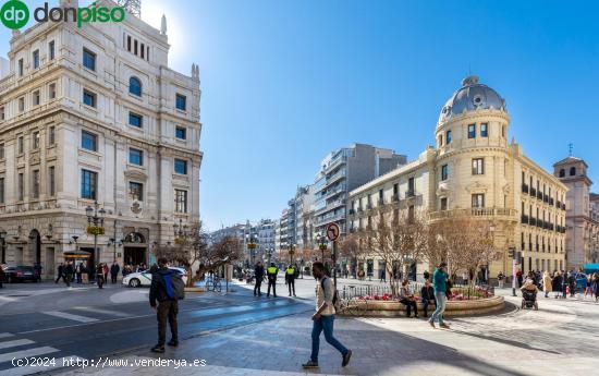 En venta dos oficinas en Calle Angel Ganivet - GRANADA