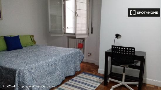 Habitación en piso compartido en Bilbao - VIZCAYA