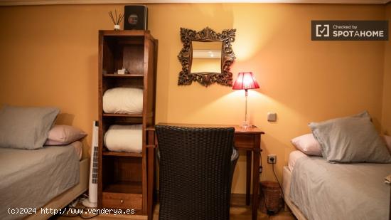 Apartamento de 2 dormitorios en alquiler en Goya - MADRID