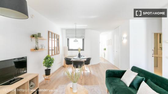 Moderno apartamento a pasos del Hospital Sant Pau y de la estación de metro Dos de Maig - BARCELONA