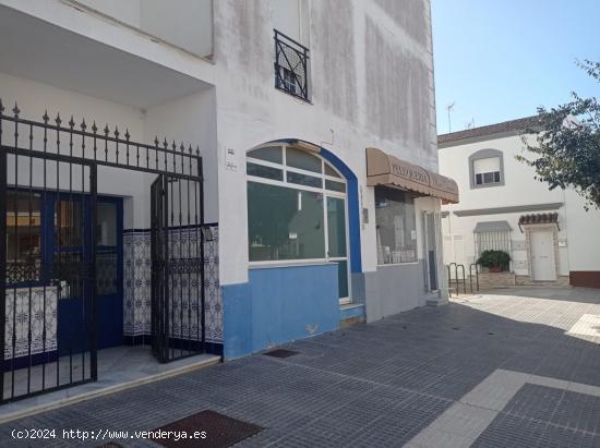 SE VENDE LOCAL COMERCIAL EN ZONA LA FUENTE 70M² - CADIZ