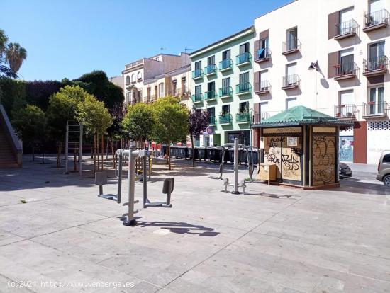  Kiosco Calle Ollerias - MALAGA 