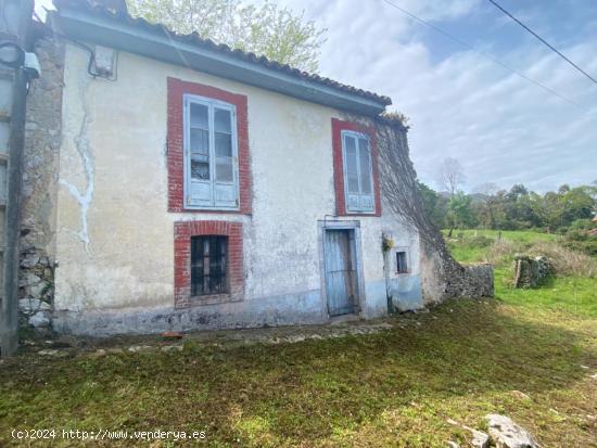 CASA A REFORMAR A 2 KM DE LA PLAYA DE GUADAMIA - ASTURIAS