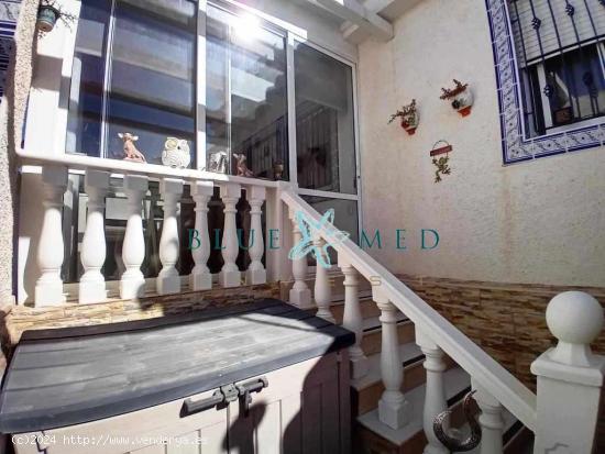 INMACULADA VILLA DE 2 DORMITORIOS Y 1 BAÑO CAMPOSOL - MURCIA