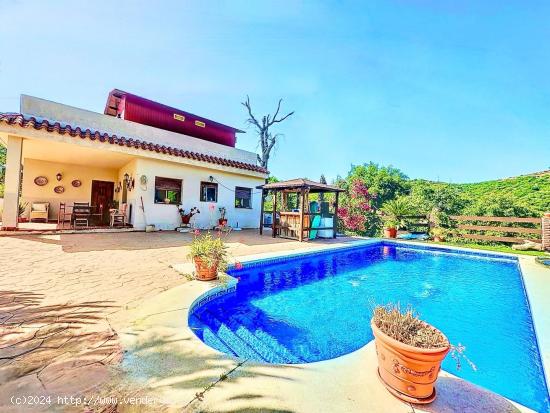 CHALET RUSTICO EN LOS REALES CON VISTAS AL MAR - MALAGA