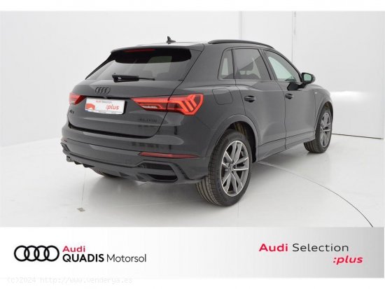 Se Vende AUDI Q3 Black line 35 TFSI 110kW (150CV) S tron