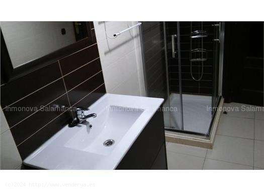 Salamanca ( Centro - Calle Zamora); 2d, 1wc. terraza 120 m2 SS.CC 900€ - Salamanca