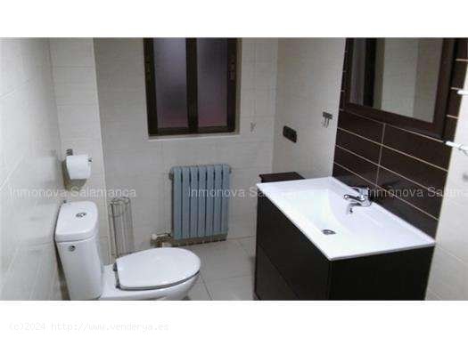 Salamanca ( Centro - Calle Zamora); 2d, 1wc. terraza 120 m2 SS.CC 900€ - Salamanca